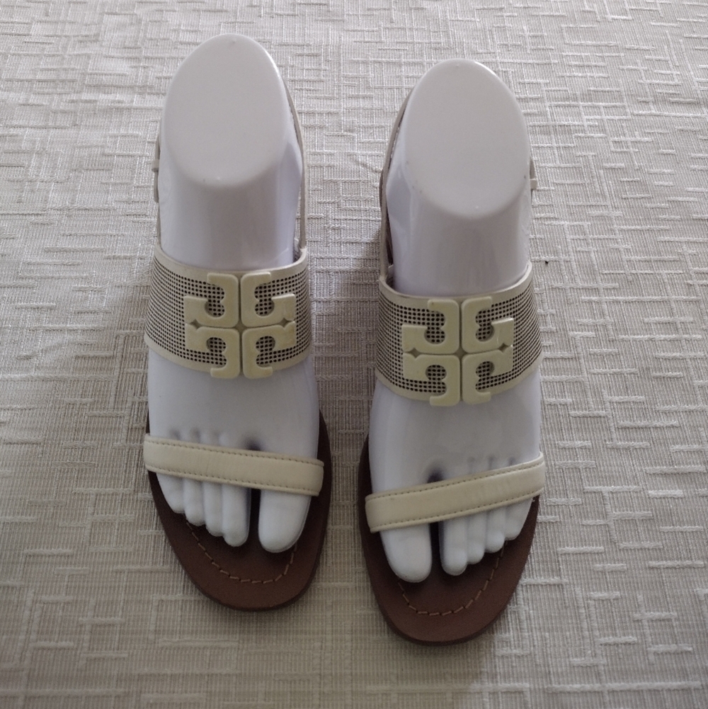 Tory Burch Lowell 2 Perforated Leather Sandal White Ivory Size 6 Preowned Logo